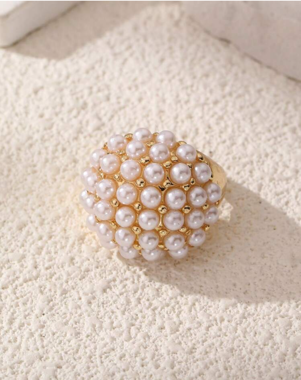 Anillos ajustables dorados con perlas